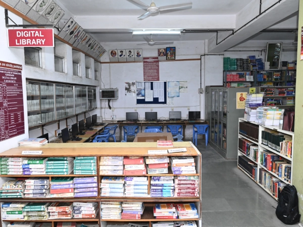 Sanjivani University Ahmednagar Library photo 1
